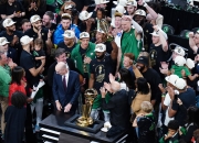 开云体育_新秀球员崭露头角，助球队取得连胜