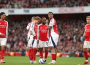 开云体育官方网站包含曼联遭遇平局，英格兰顶级联赛前四位置略显动摇的词条