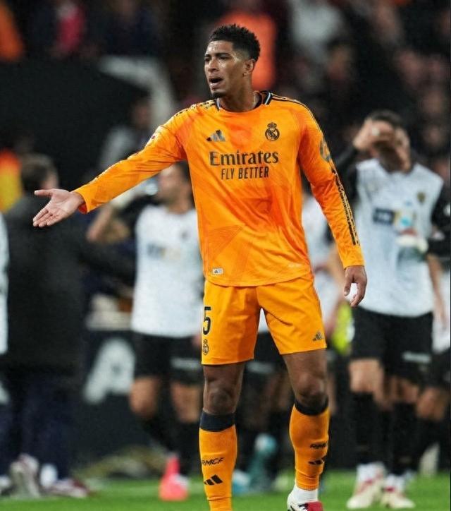 瓦伦西亚客场大败，晋级几无希望的简单介绍