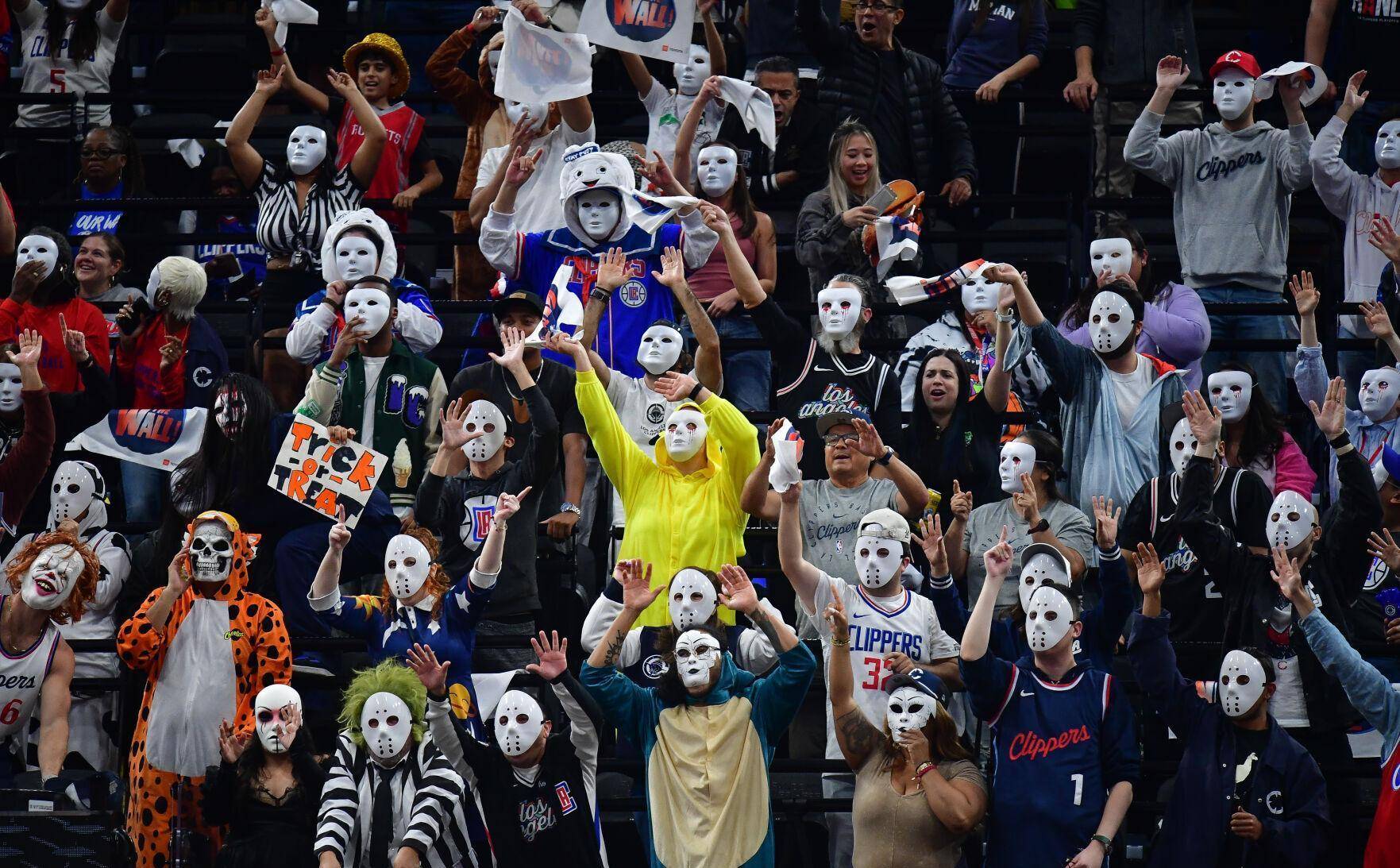 关于篮球比赛中的精彩瞬间引发了球迷狂热的信息 关于篮球比赛中的精彩瞬间引发了球迷狂热的信息