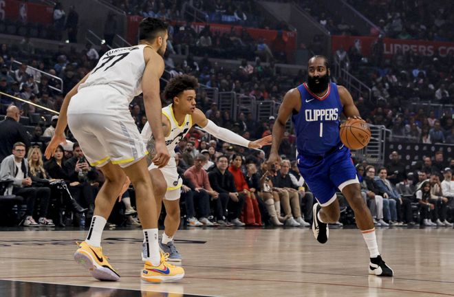 热火灵活的防守勇士的进攻体系毫无破绽的简单介绍