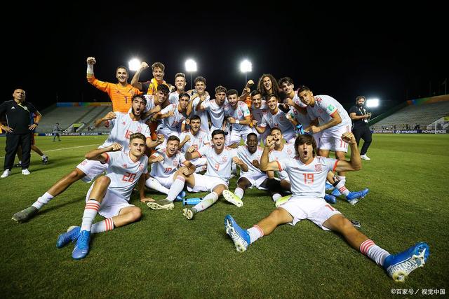 女足比赛中球队合作默契,取得胜利的简单介绍 女足比赛中球队合作默契,取得胜利的简单介绍