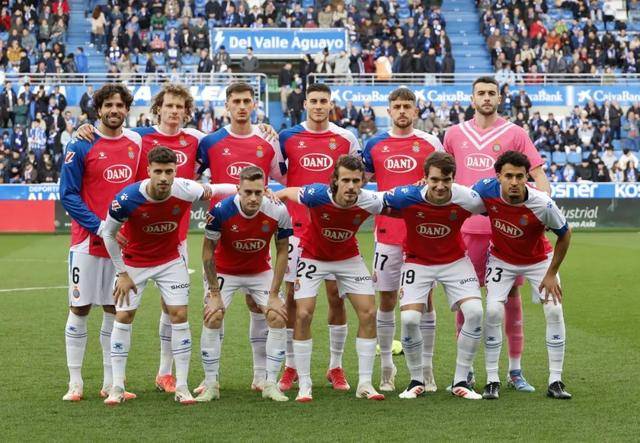 阿拉维斯客场不敌对手，遭遇失利