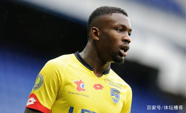 人队外线表现抢眼，青年军崭露头角！的简单介绍