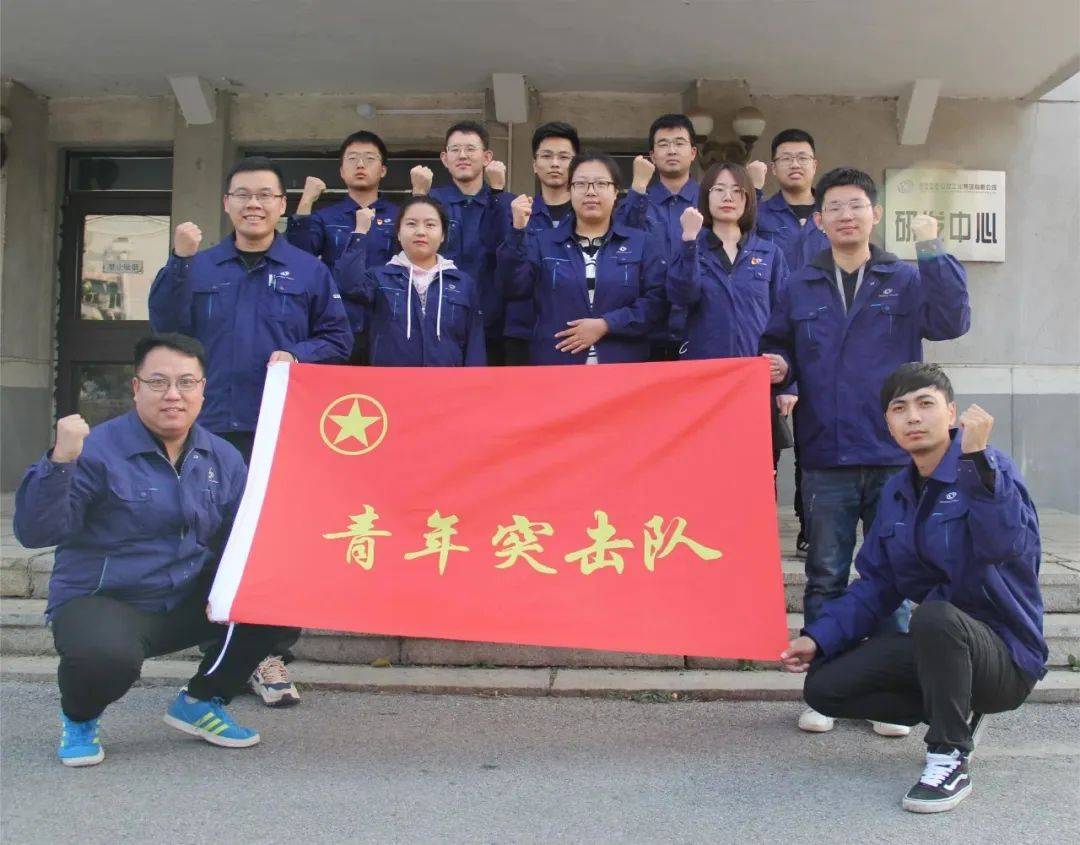 人队外线表现抢眼，青年军崭露头角！的简单介绍