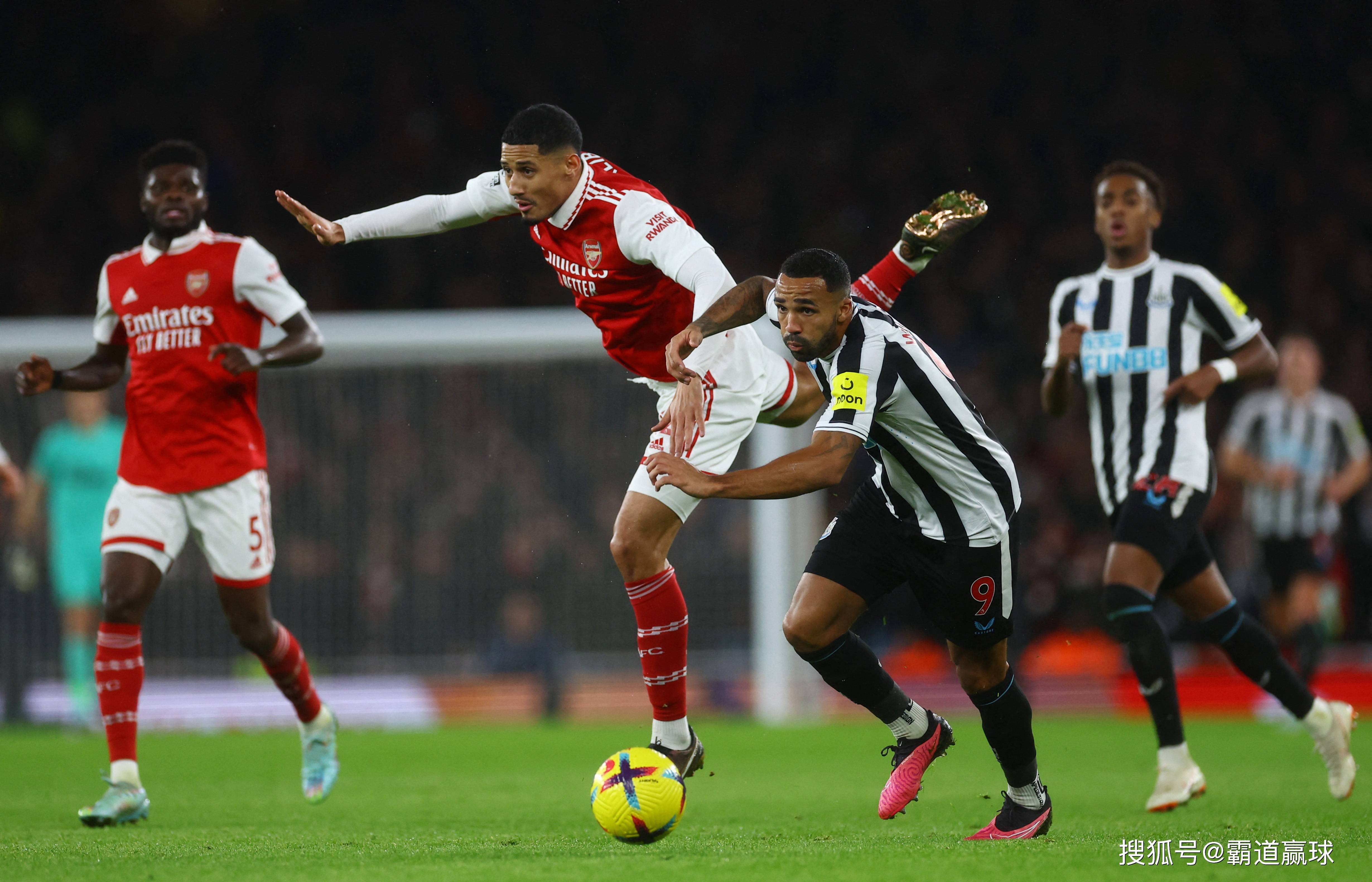 包含阿森纳迎战切尔西,激烈对决引燃球迷热情的词条 包含阿森纳迎战切尔西,激烈对决引燃球迷热情的词条