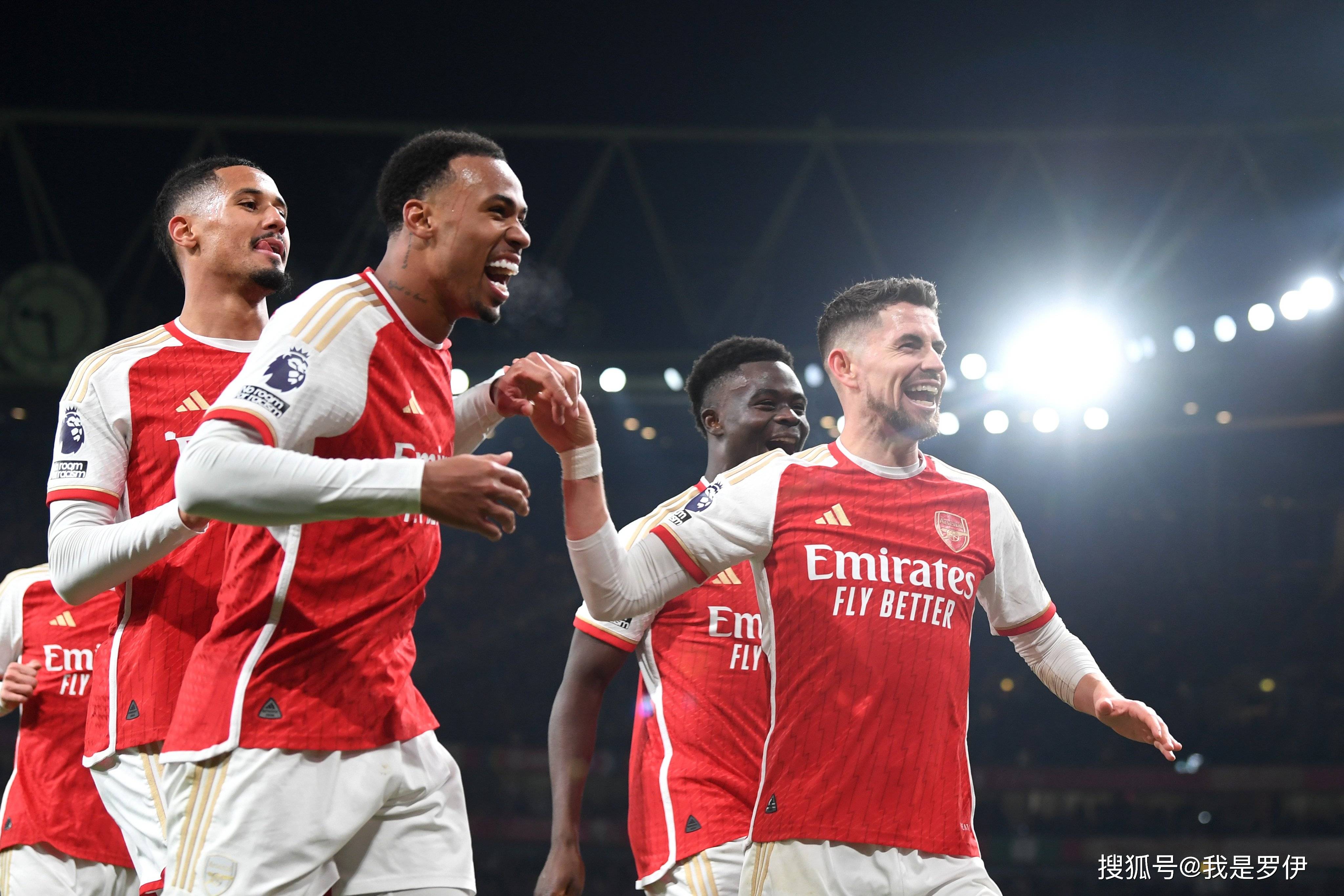 曼城豪取连胜，英超冠军已近在咫尺