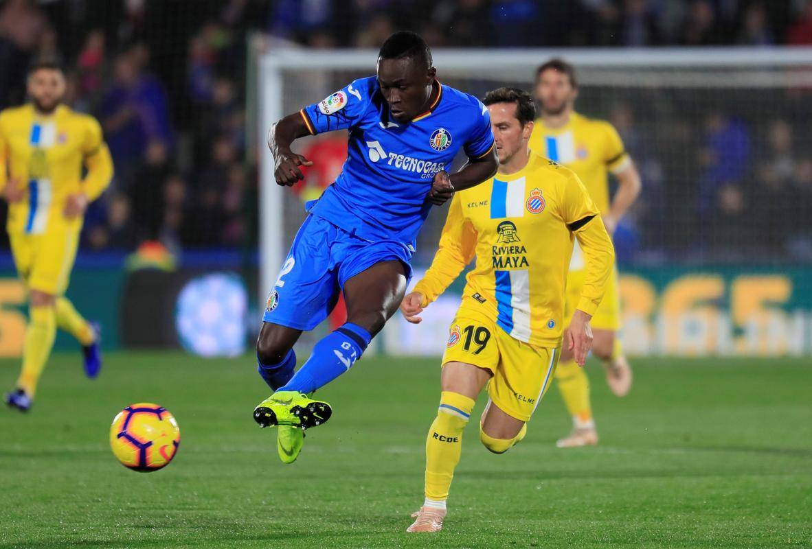 关于格拉纳达主场完胜，保持不败纪录！的信息