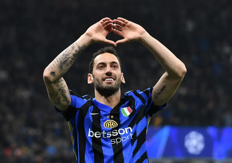 勒沃库森大胜晋级一轮 勒沃库森大胜晋级一轮