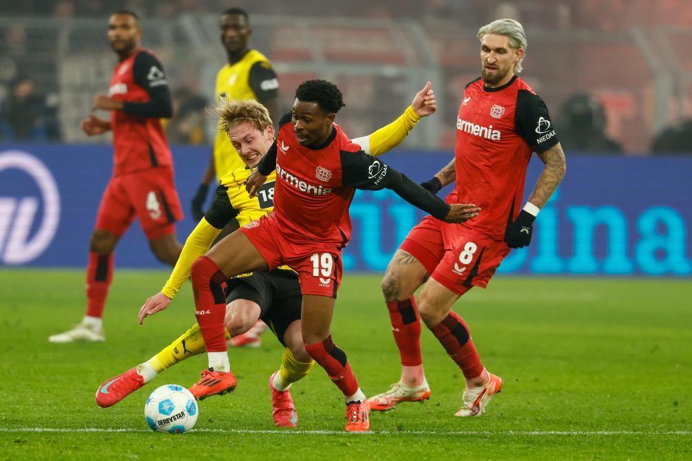 勒沃库森大胜晋级一轮 勒沃库森大胜晋级一轮