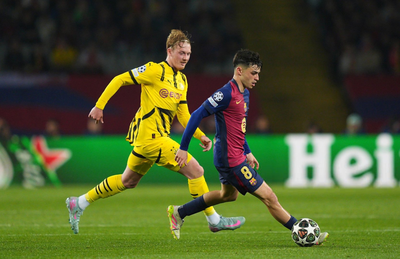 巴萨主场0-0战平比利亚雷亚尔